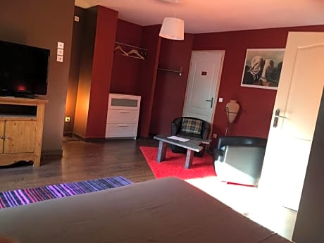 Double Room with Private Bathroom