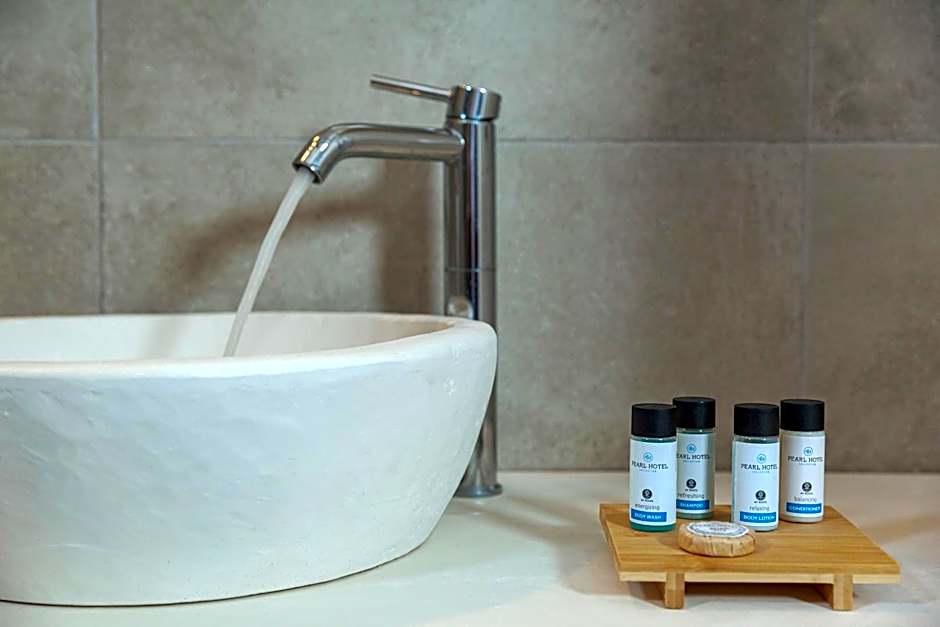 Pearl Inn Hotel by Pearl Hotel Collection