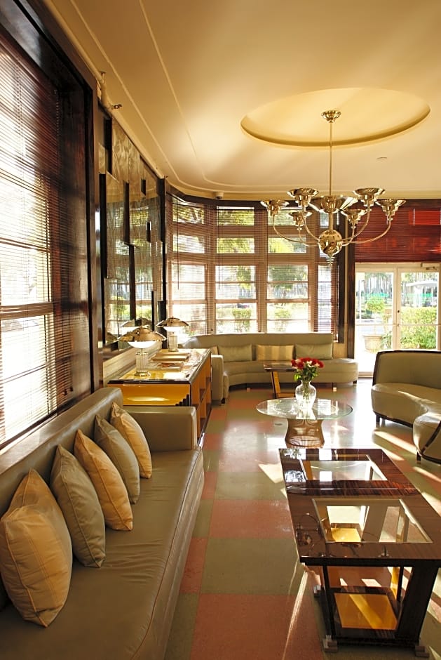 Greenview Hotel
