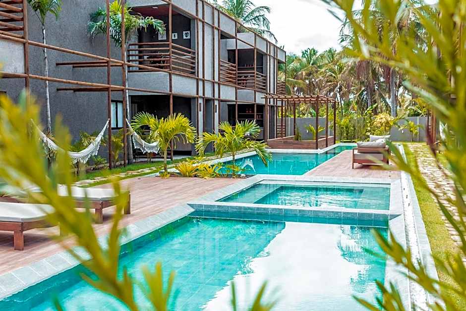 Villa Kamby Milagres by Qavi