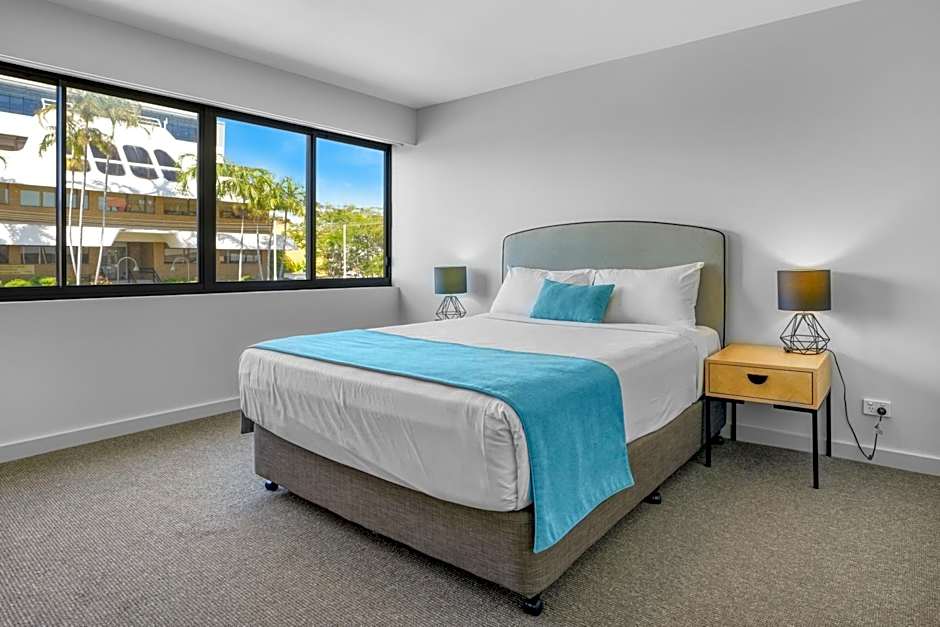 Gladstone Reef Hotel Motel