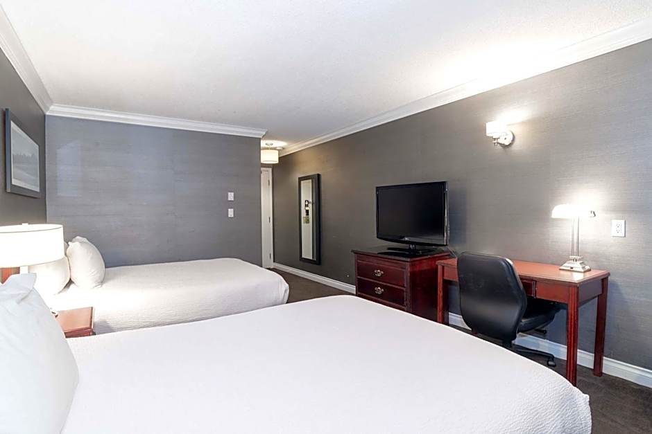 Sandman Hotel & Suites Kelowna