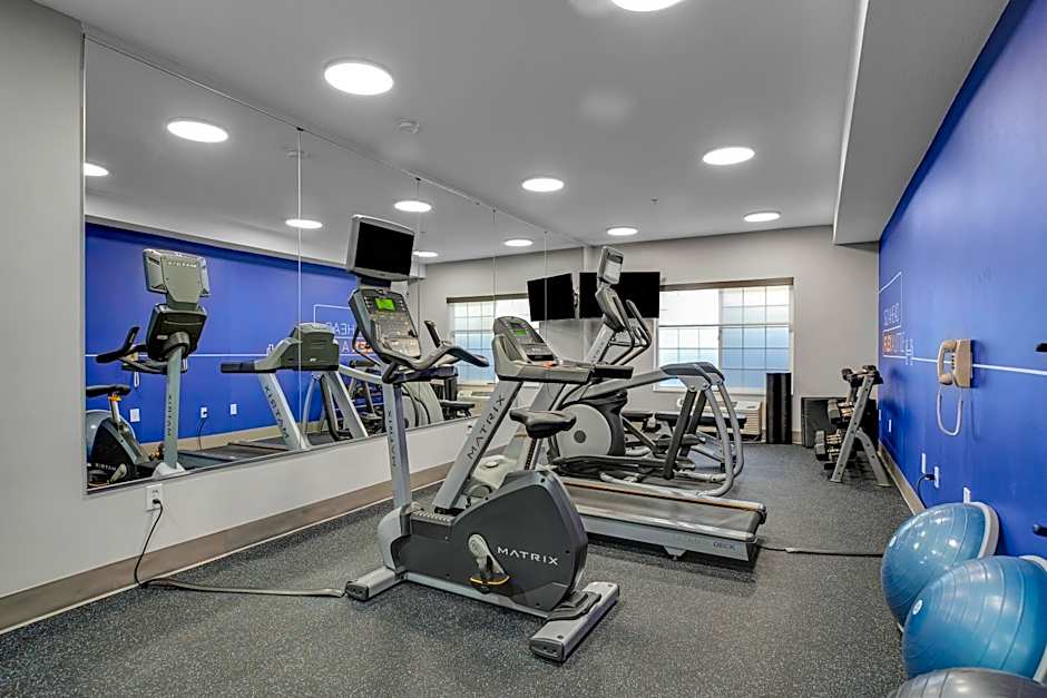 Holiday Inn Express Hotel & Suites Portland - Jantzen Beach By IHG