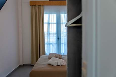 Double or Twin Room with Side Sea View