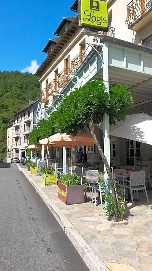 Hotel Restaurant Aux Armes D'Estaing - KB HOTEL GROUP