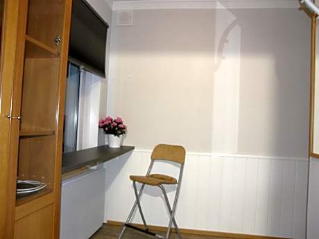 Studio with Mountain View