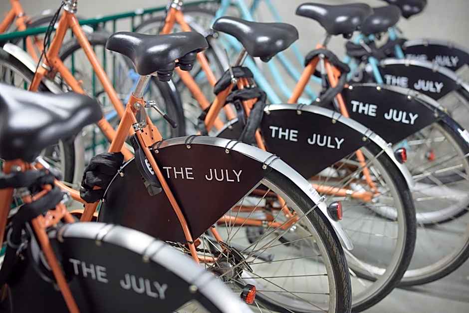 The July - Boat & Co