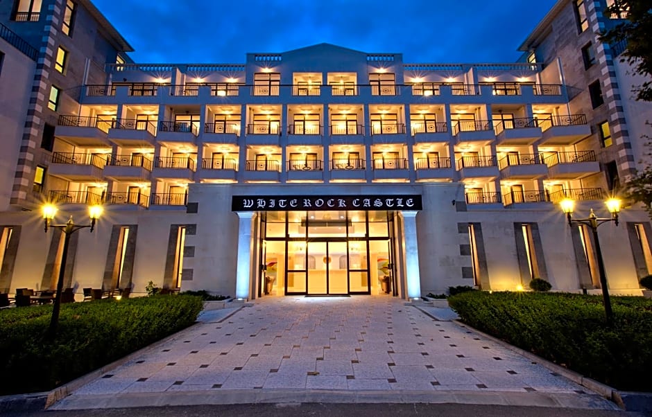 White Rock Castle Suite Hotel & SPA