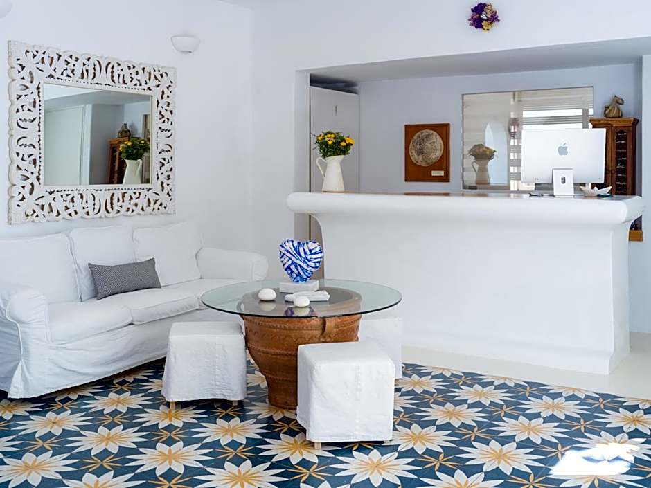 Rhenia Mykonos Hotel & Bungalows
