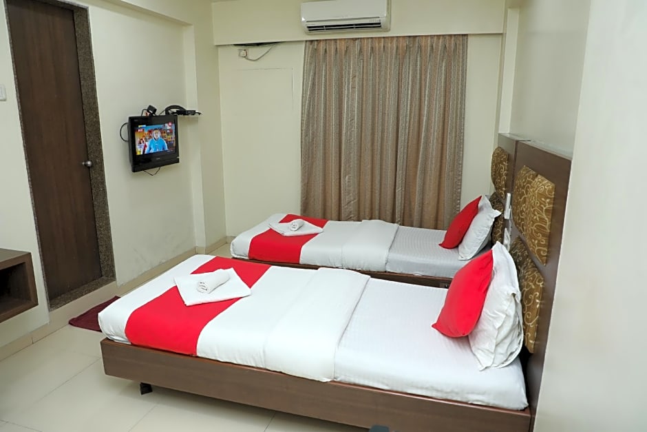 Hotel Risshi Residency