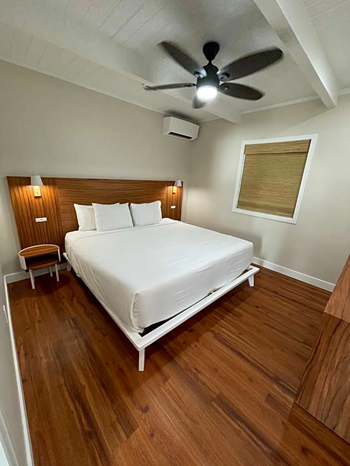 Photo 1 of 10 of Superior 1 King Bed Suite, Ocean View