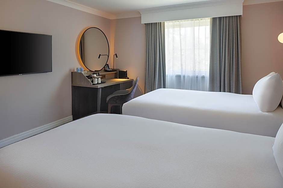 DoubleTree by Hilton Bath