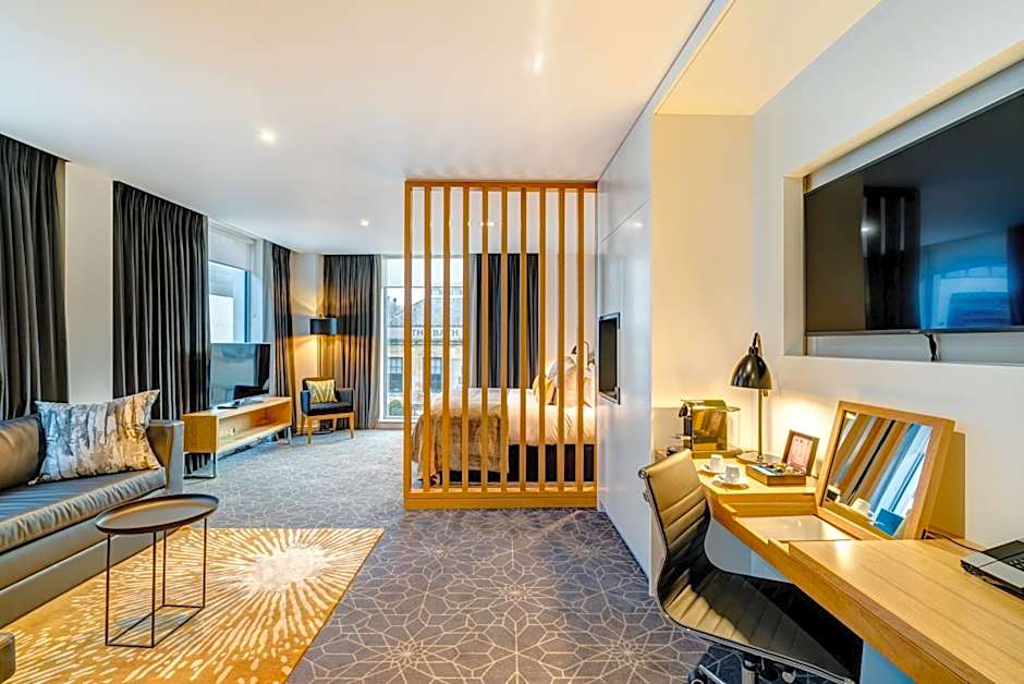 Apex City of Bath Hotel