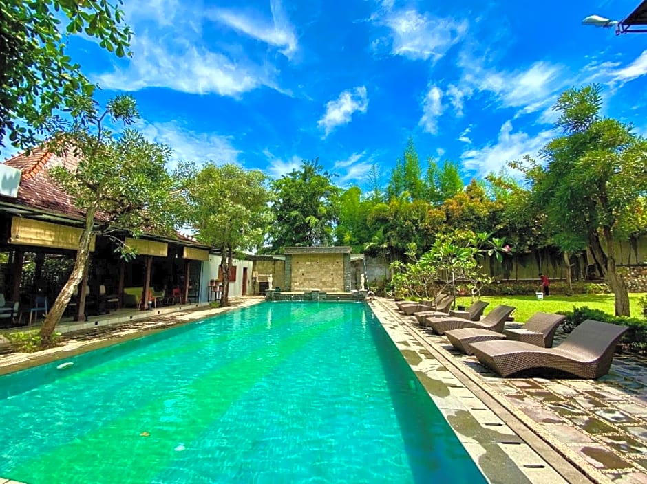 Alinson Boutique Resident Batam by ZUZU