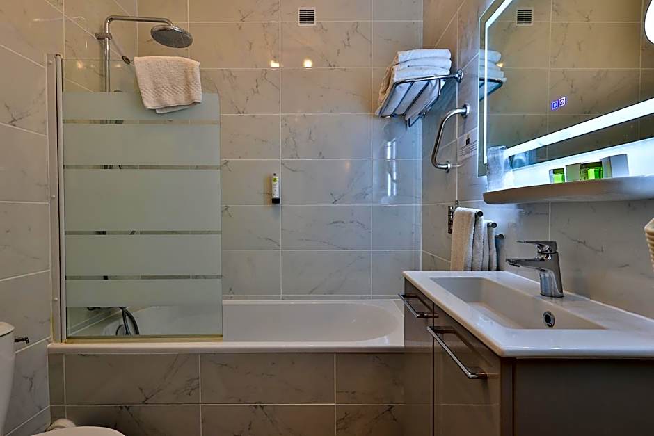 Hotel Cayrons Vence & St Paul de Vence