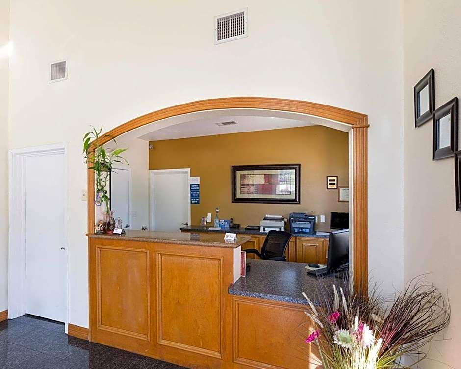 Rodeway Inn & Suites Humble IAH