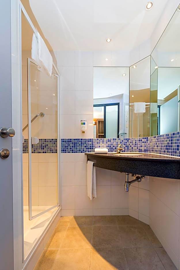 Holiday Inn Express Bremen Airport By IHG