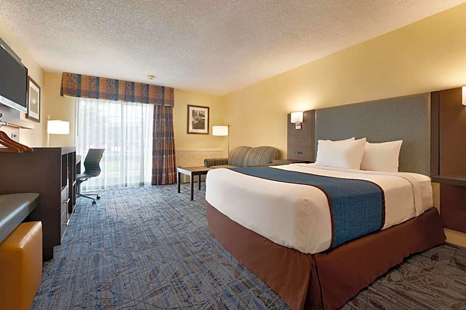 Ramada by Wyndham Spokane Airport
