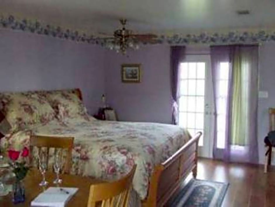 Susan's Cottages – Alexandria, LA