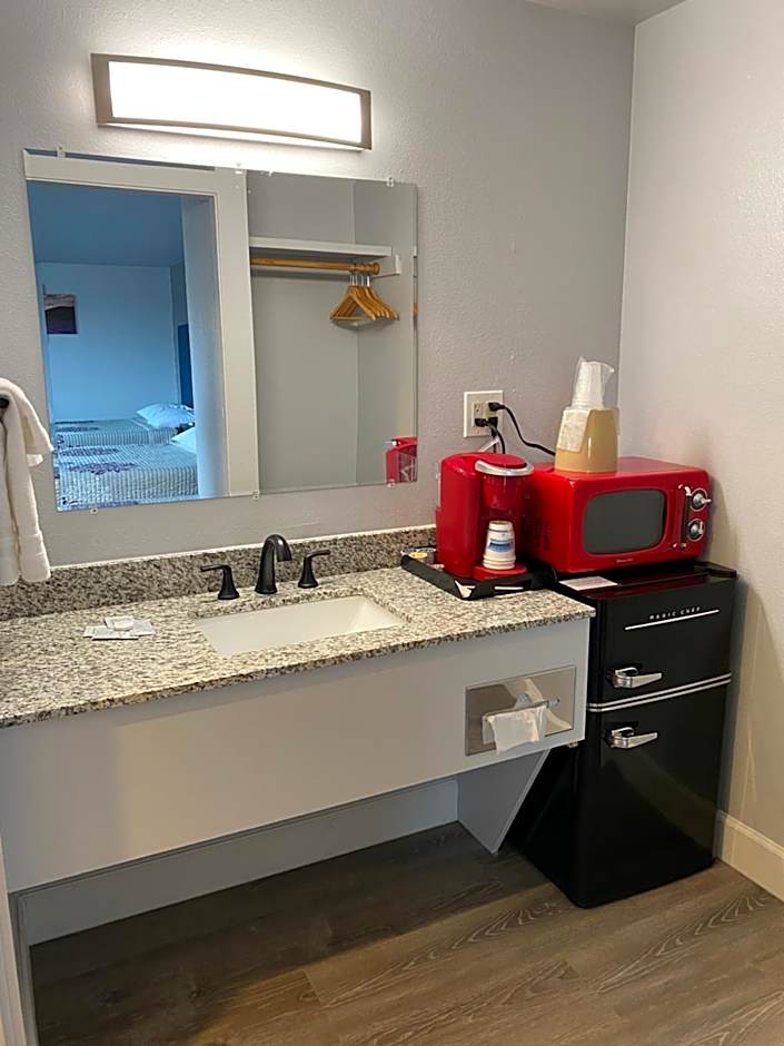 Aircrest Motel