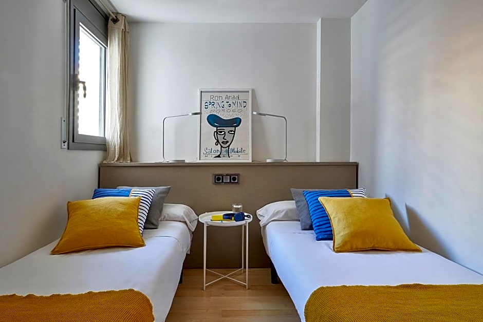 Lugaris Rambla Apartments