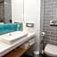 Holiday Inn Express Paris - Velizy By IHG