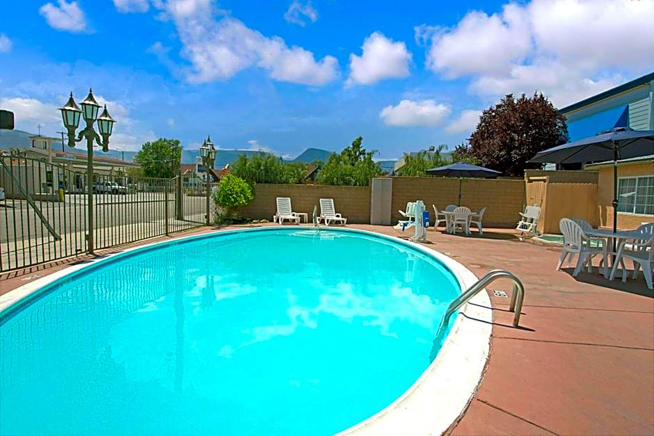 Travelodge by Wyndham Bishop