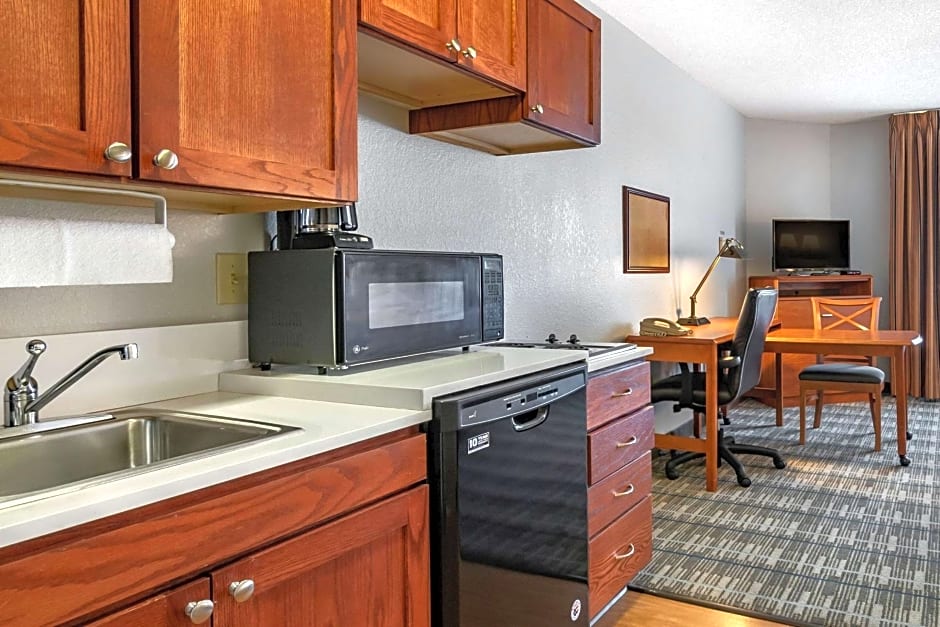 MainStay Suites Emporia