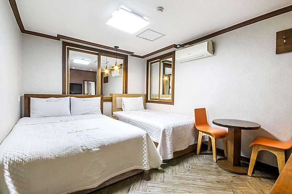 Goodstay Dubai Motel