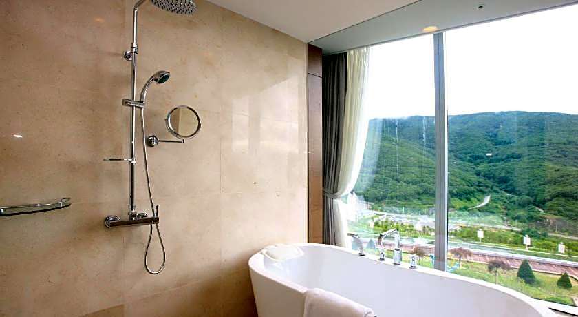 High1 Grand Hotel Convention Tower(Kangwonland Hotel)