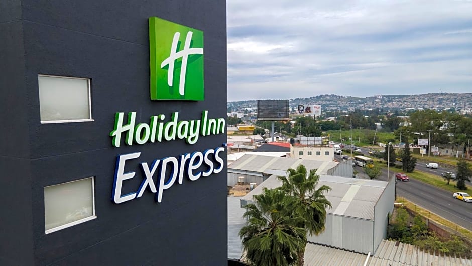 Holiday Inn Express & Suites Guadalajara Aeropuerto By IHG
