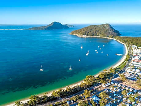 Shoal Bay Holiday Park