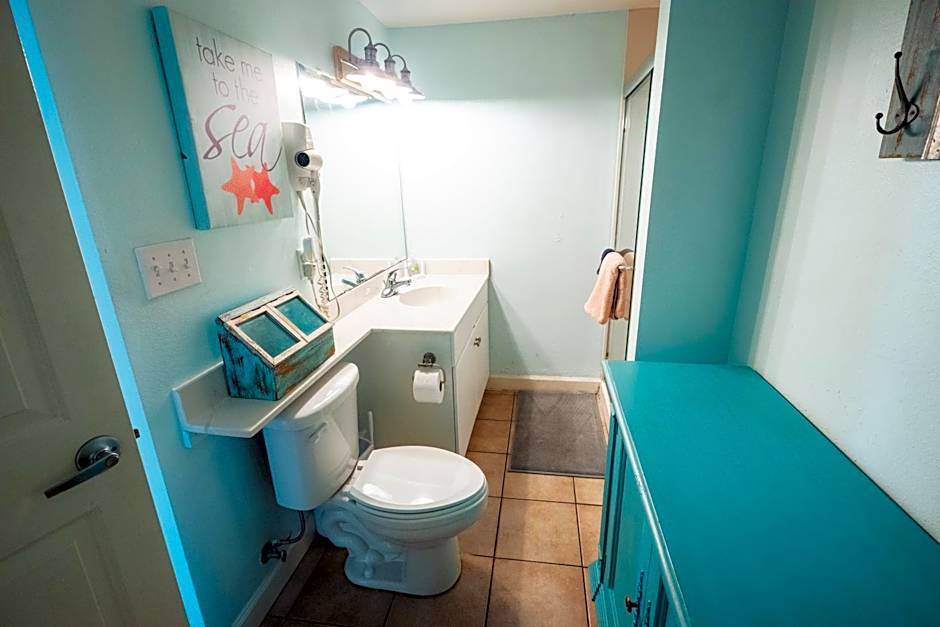 Beach Condo at the Shores of Panama Condos - Unit 918