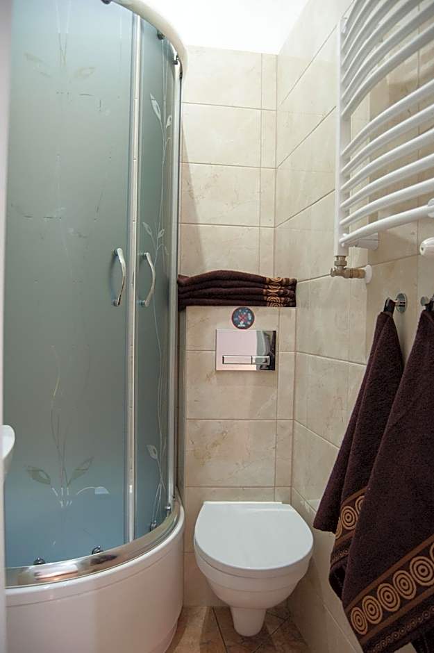 hostelswidnicka24