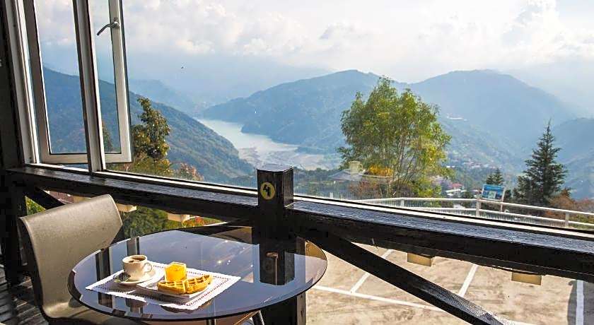 Zusin Shin Garden Hotel