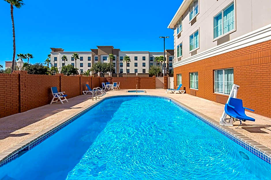 La Quinta Inn & Suites by Wyndham Pharr North McAllen