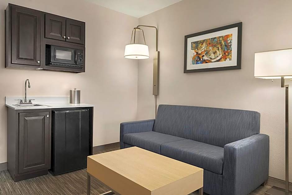 Holiday Inn Express Hotel & Suites Mount Pleasant - Charleston By IHG