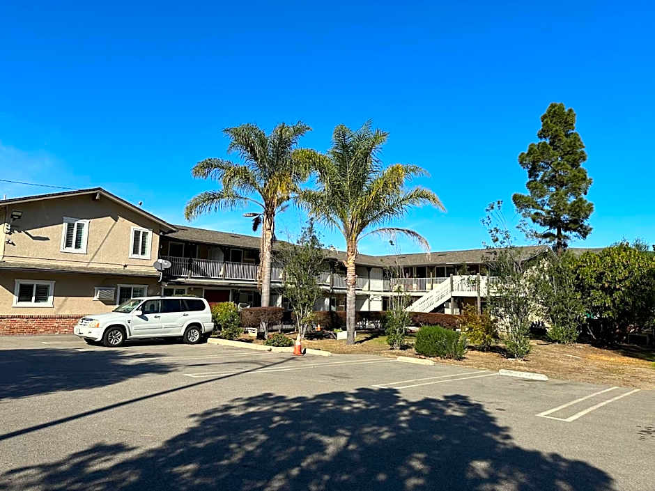 Budget Inn