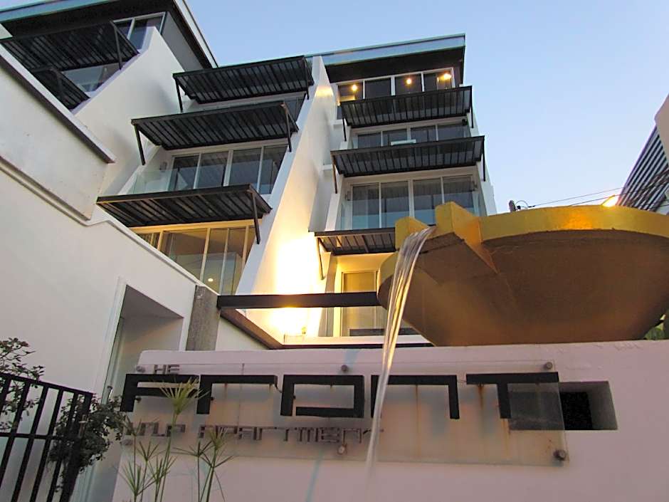 The Front Hotel and Apartments