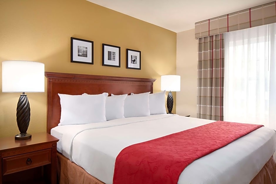 Country Inn & Suites by Radisson, Champaign North, IL