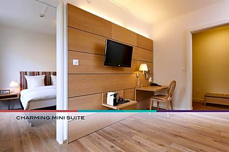 Charming Mini Suite