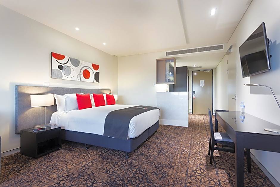 Calamvale Hotel Suites and Conference Centre