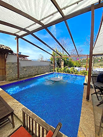 Bedirbey Konak Hotel 