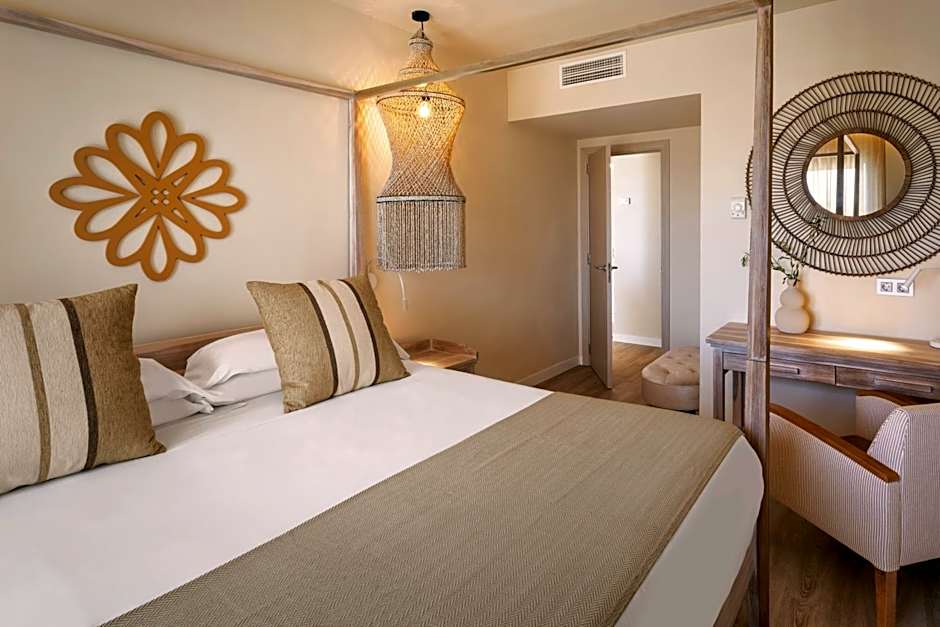 Cala Millor Garden Hotel - Adults Only