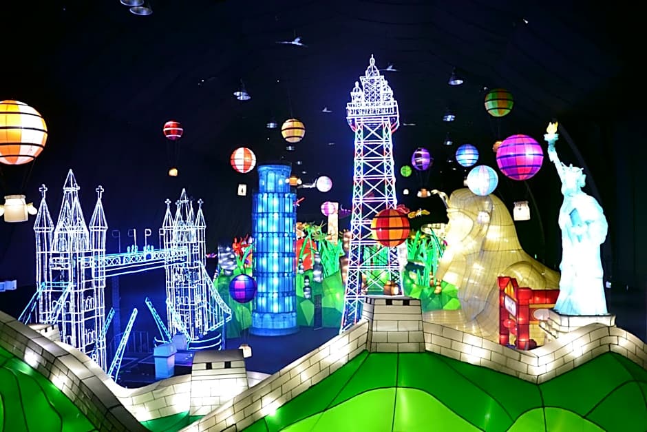 Camelot Seafront Hotel