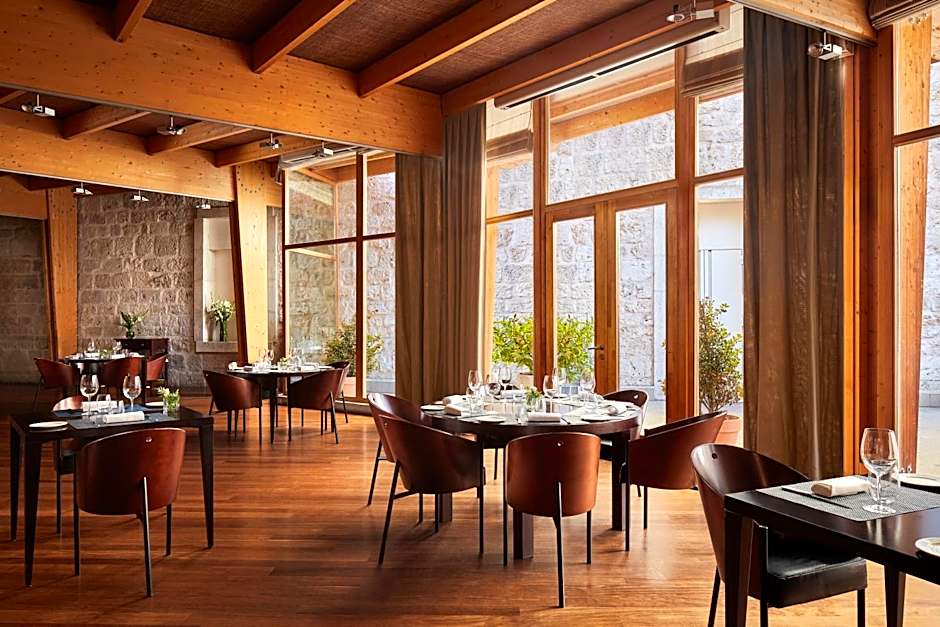 NH Collection Palacio De Burgos