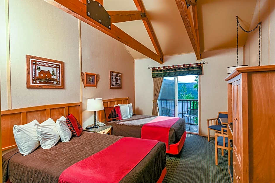 Denali Bluffs Hotel