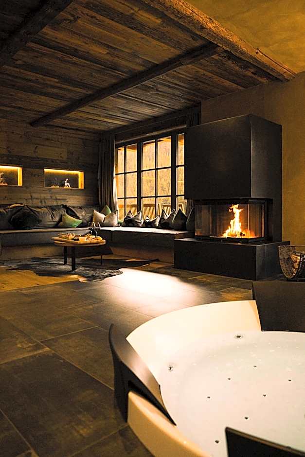 Mons Silva Private Luxury Chalets