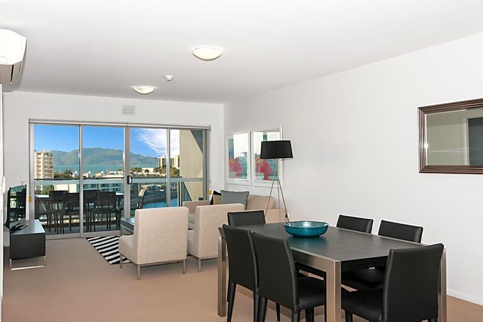 Allure Hotel & Apartments