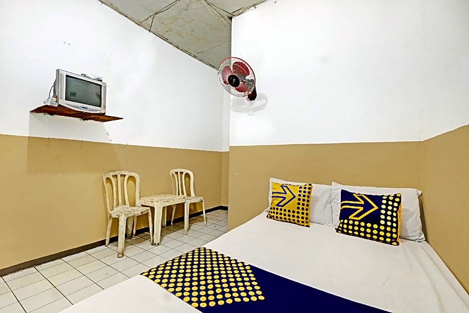 SPOT ON 92983 Hotel Ayu